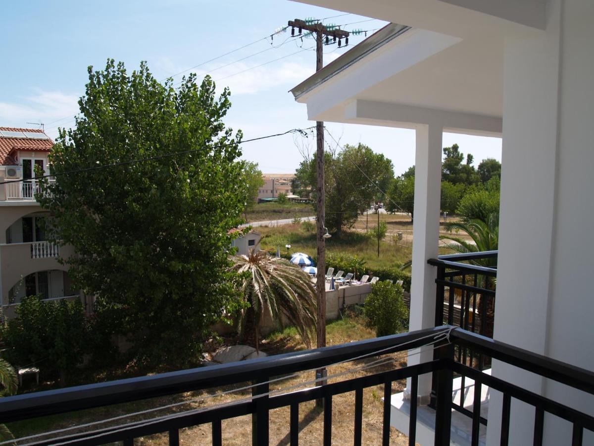Clad Studios Laganas Exterior foto